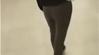 люблю показывать свою задницу - порно видео